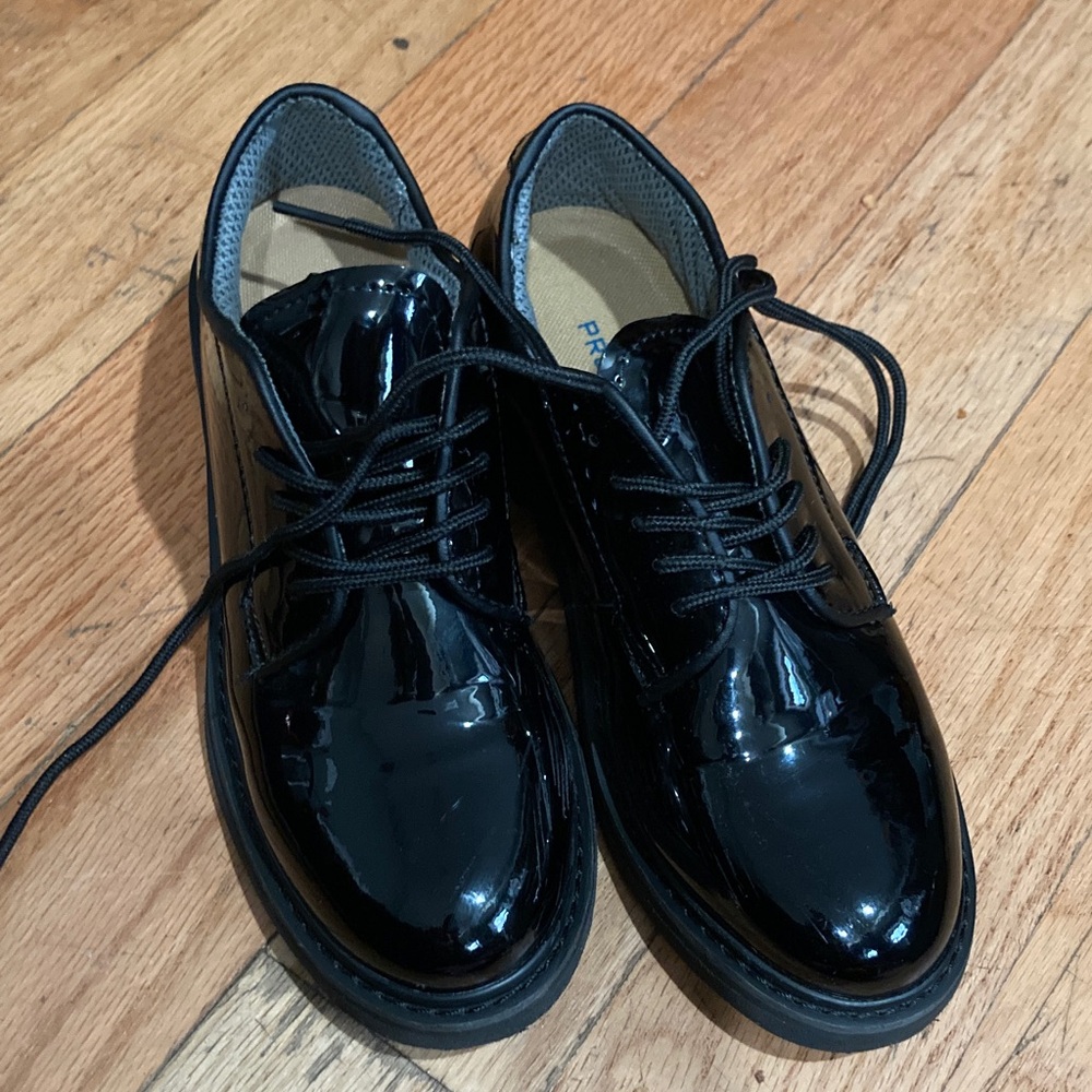 Propper Glossy Black Lace-Up Shoes